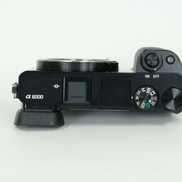SONY α6000(ILCE-6000) SONY α6000(ILCE-6000)