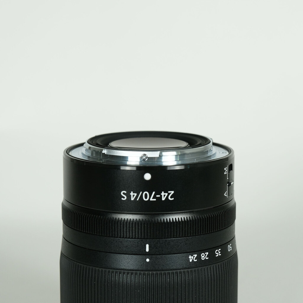 Nikon NIKKOR Z 24-70mm f/4 S Nikon NIKKOR Z 24-70mm f/4 S