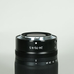 Nikon NIKKOR Z 24-70mm f/4 S Nikon NIKKOR Z 24-70mm f/4 S