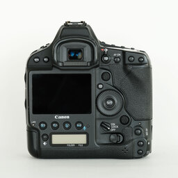 Canon EOS-1D X Mark II