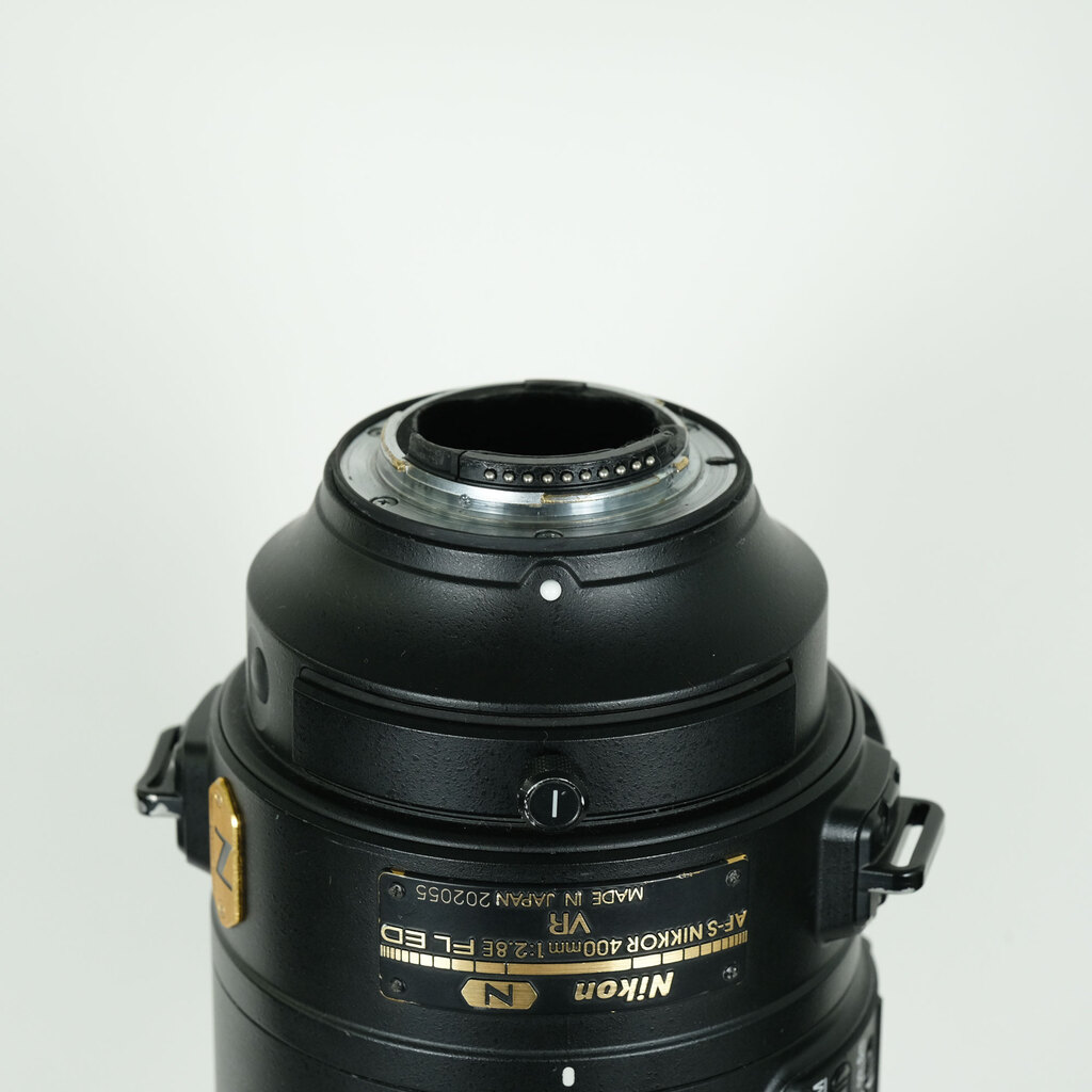 Nikon AF-S NIKKOR 400mm f/2.8E FL ED VR Nikon AF-S NIKKOR 400mm f/2.8E FL ED VR