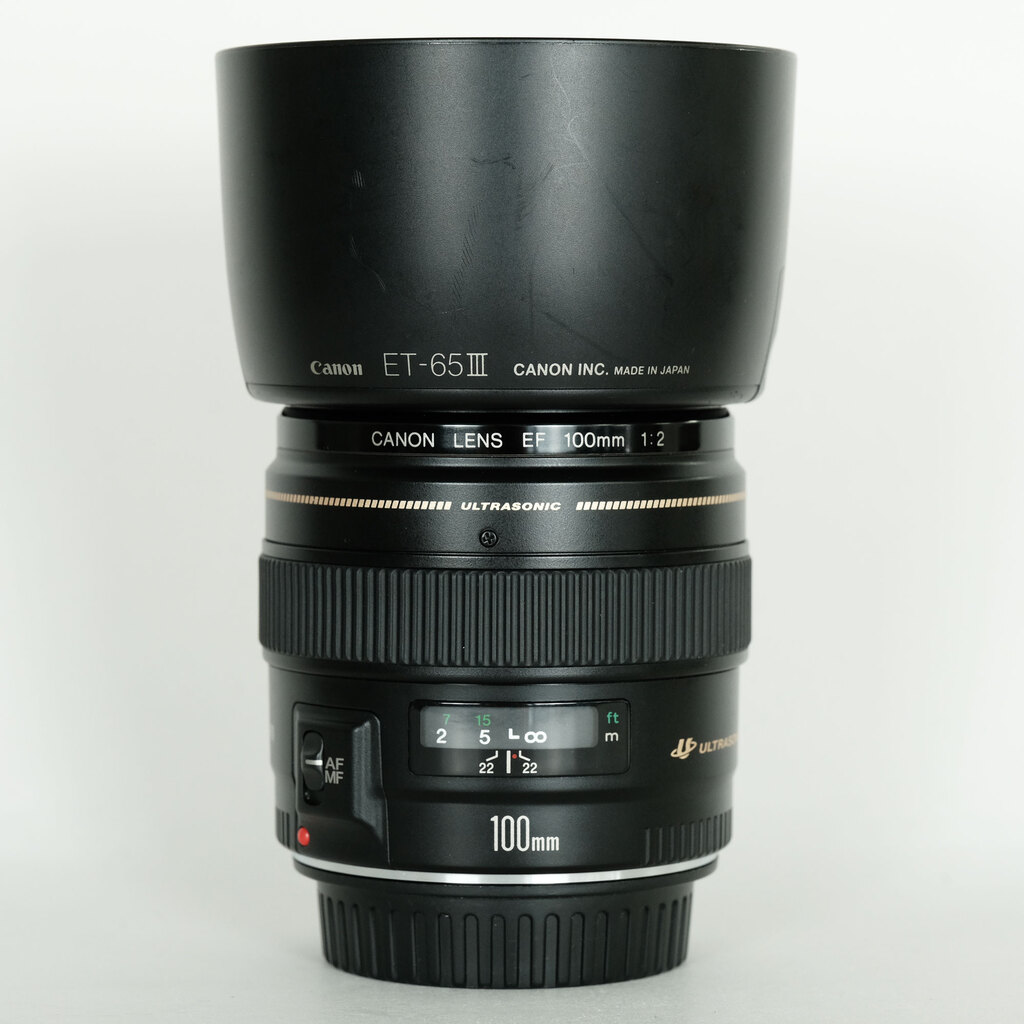 Canon EF100mm F2 USM