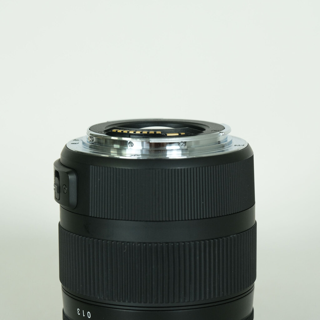 SIGMA 17-70mm F2.8-4 DC MACRO OS HSM | Contemporary [キヤノンEF用]