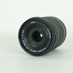 OLYMPUS M.ZUIKO DIGITAL ED 40-150mm F4.0-5.6 R