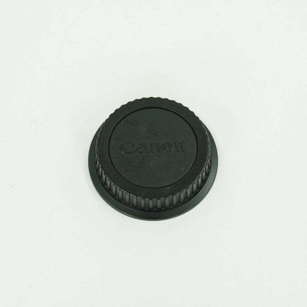 Canon EF8-15mm F4L フィッシュアイ USM Canon EF8-15mm F4L フィッシュアイ USM