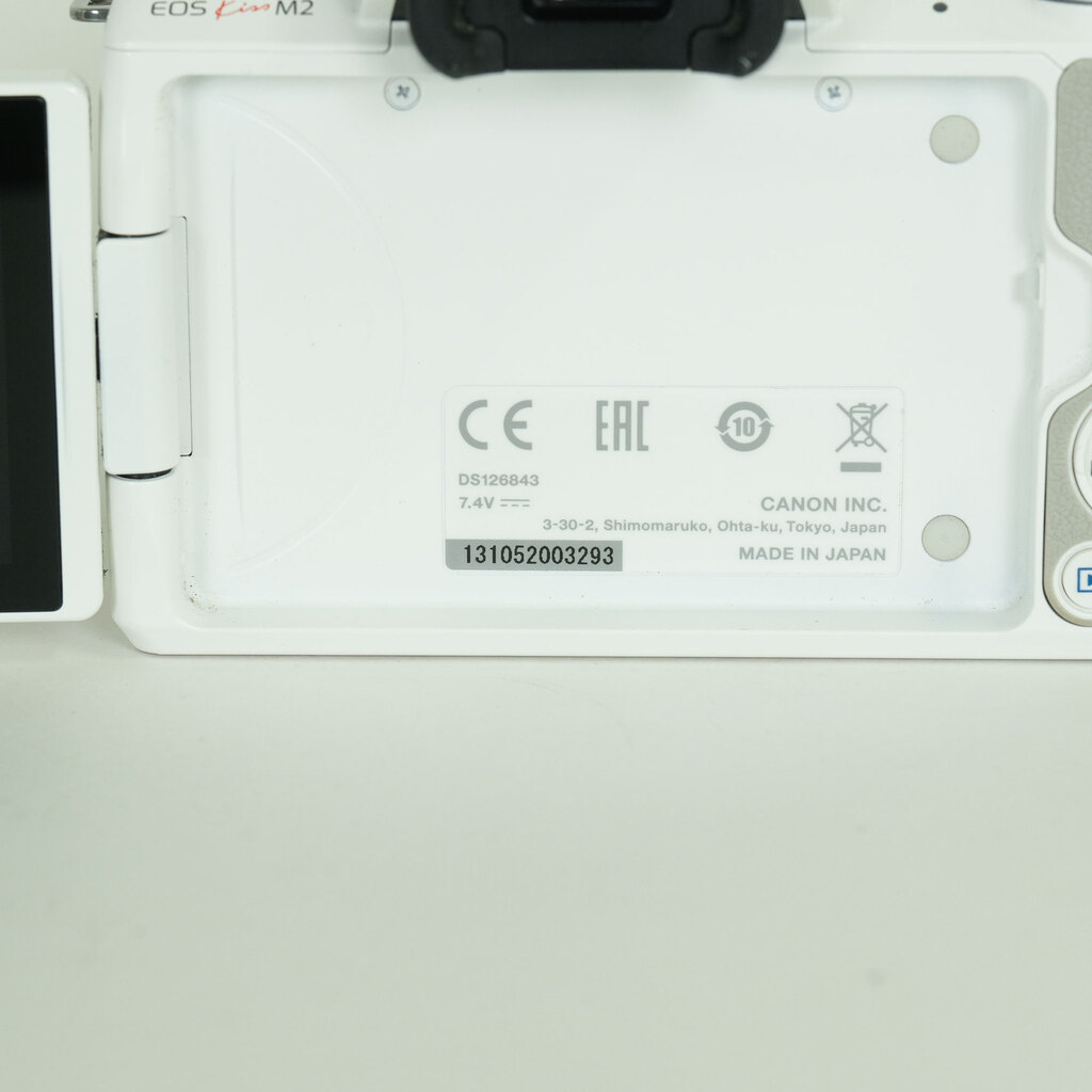 Canon EOS Kiss M2