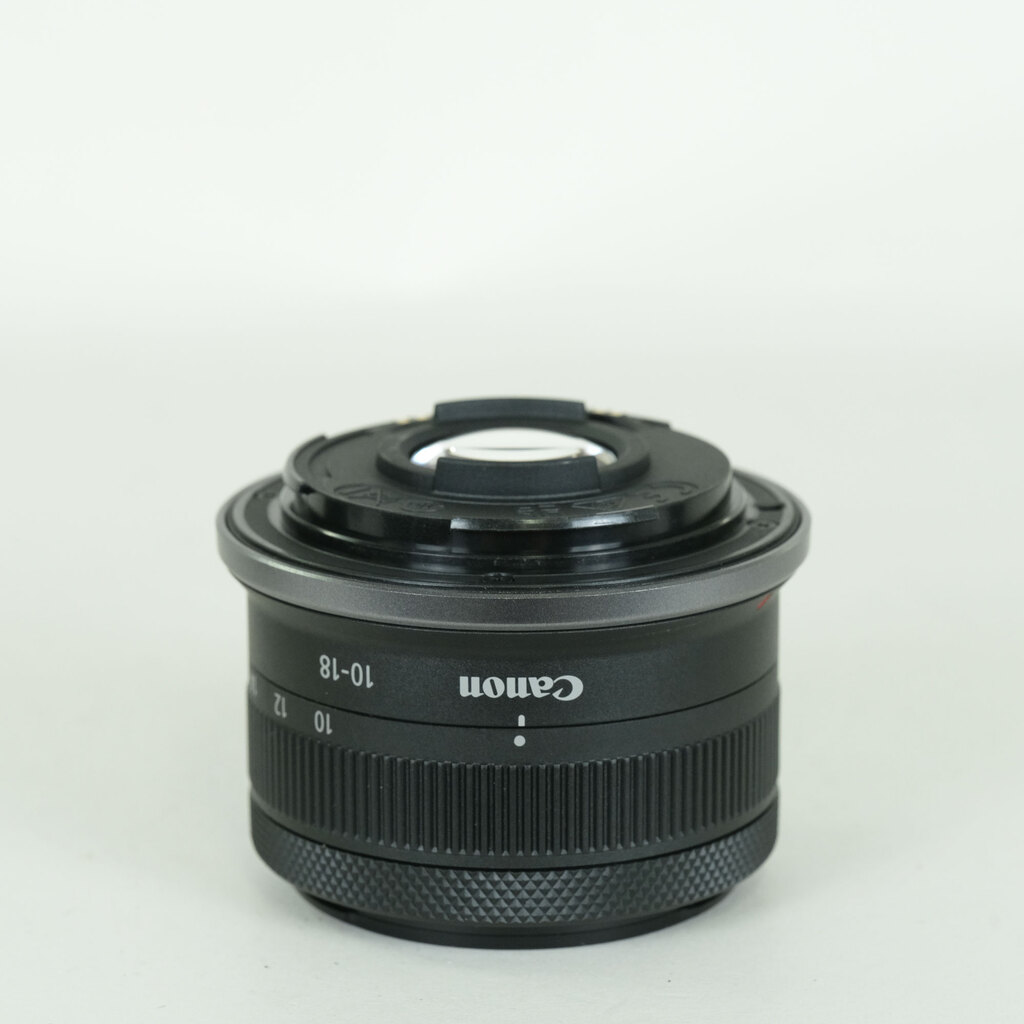 Canon RF-S 10-18mm F4.5-6.3 IS STM
