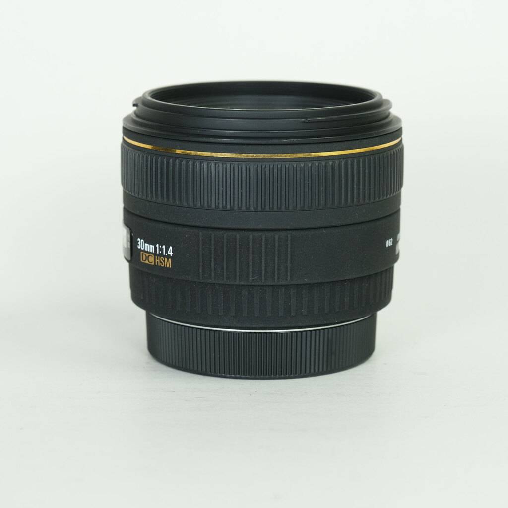 SIGMA 30mm F1.4 EX DC HSM [キヤノン用]