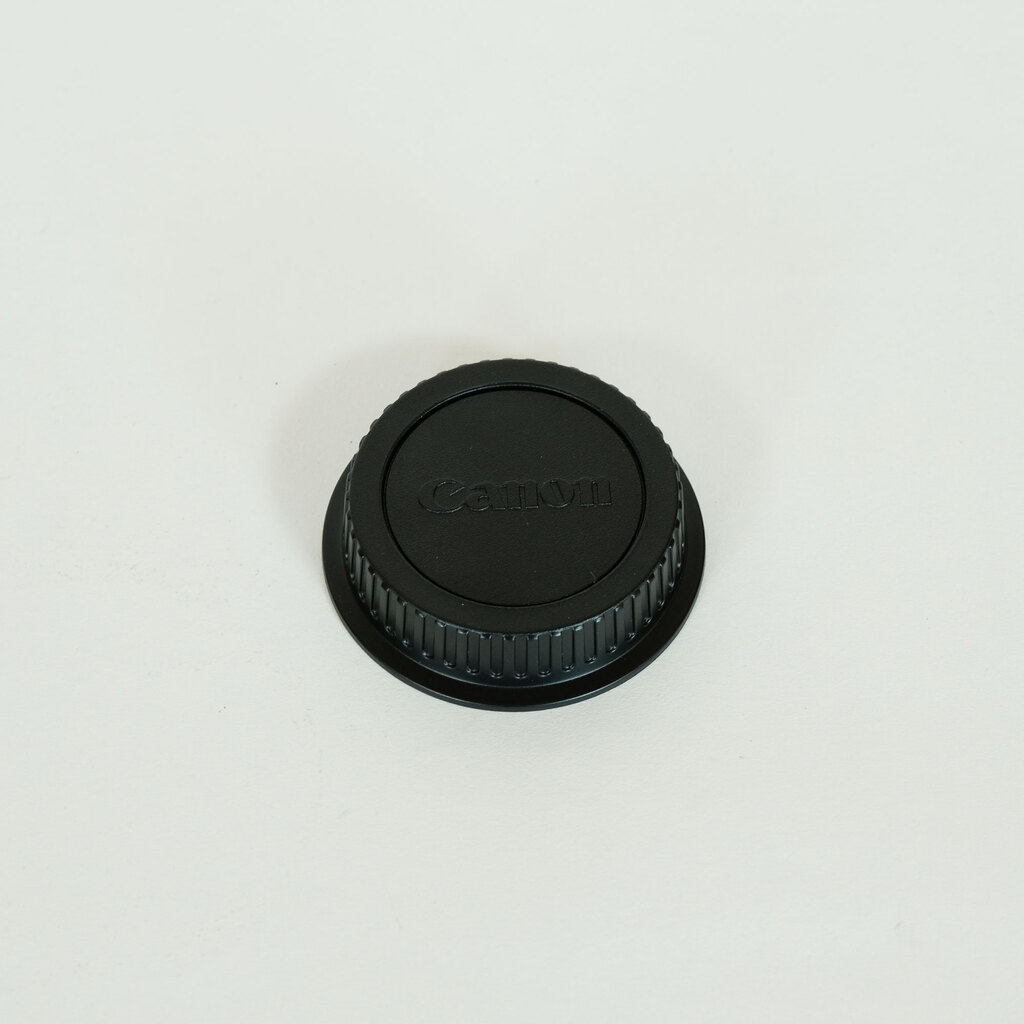 Canon EF35mm F2 IS USM Canon EF35mm F2 IS USM