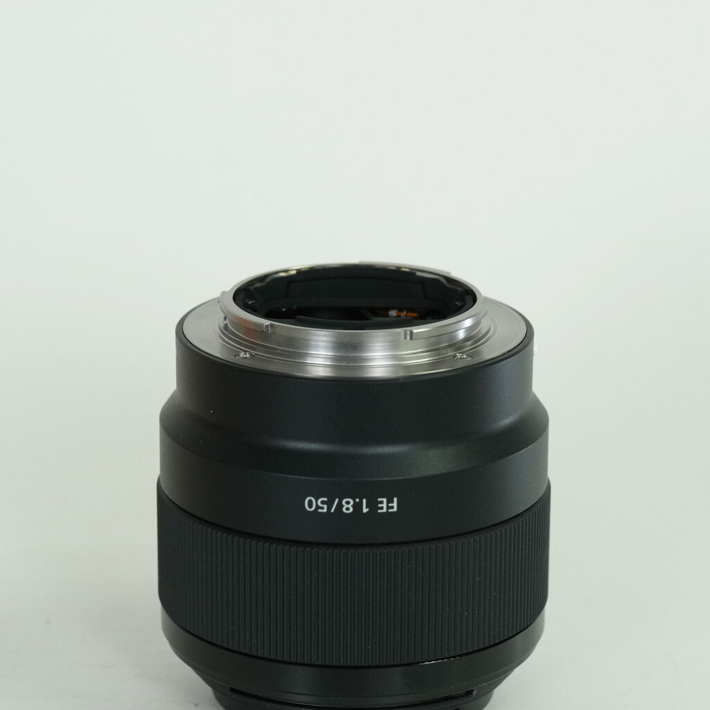 SONY FE 50mm F1.8 SEL50F18F SONY FE 50mm F1.8 SEL50F18F