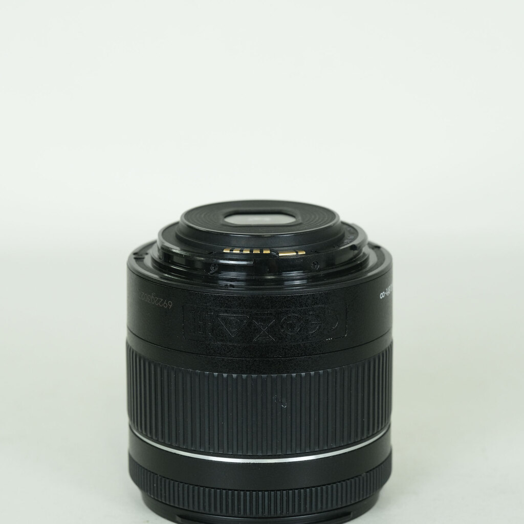 Canon EF-S18-55mm F3.5-5.6 IS STM