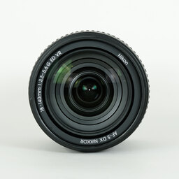Nikon AF-S DX NIKKOR 18-140mm F3.5-5.6G ED VR