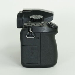 Panasonic LUMIX DMC-G8