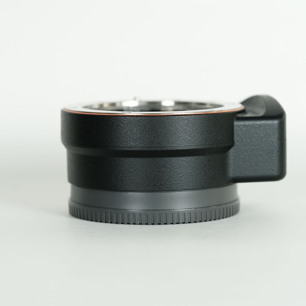 SONY 135mm F2.8 [T4.5] STF SAL135F28の出品 | ONE SCENE（ワンシーン）