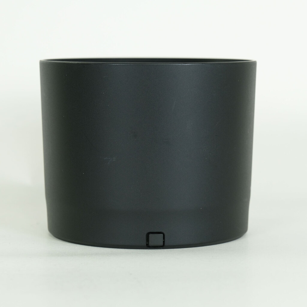 Canon RF135mm F1.8 L IS USM