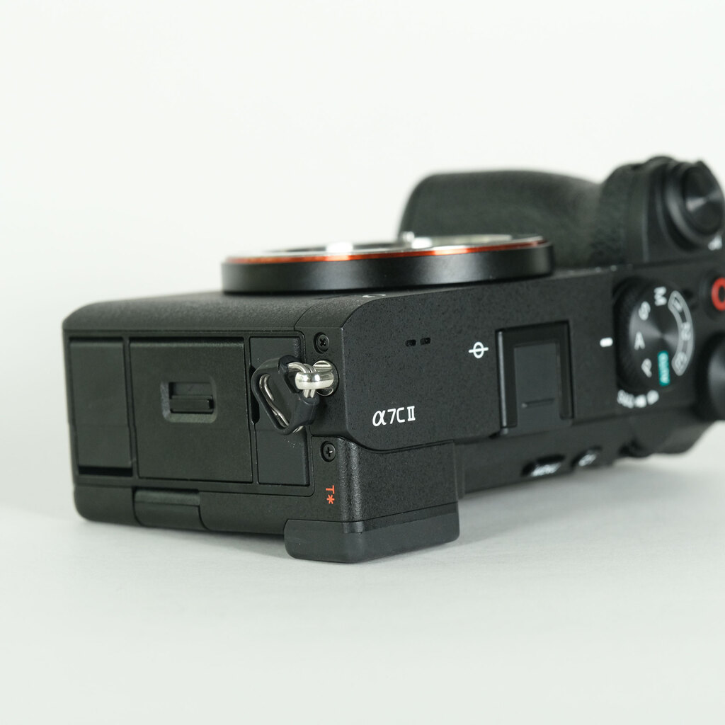 SONY α7C II（ILCE-7CM2）の出品 | ONE SCENE（ワンシーン）