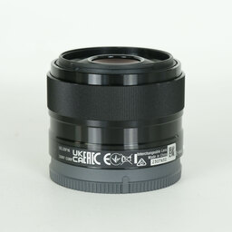 SONY E 35mm F1.8 OSS SEL35F18