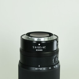 Nikon NIKKOR Z 24-120mm f/4 S Nikon NIKKOR Z 24-120mm f/4 S