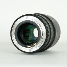 Canon EF100mm F2.8Lマクロ IS USM
