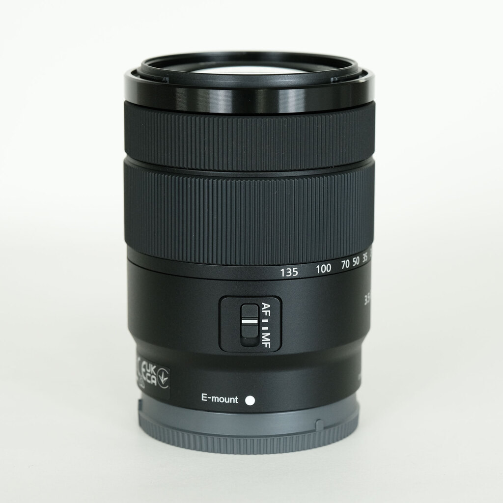 SONY E 18-135mm F3.5-5.6 OSS SEL18135