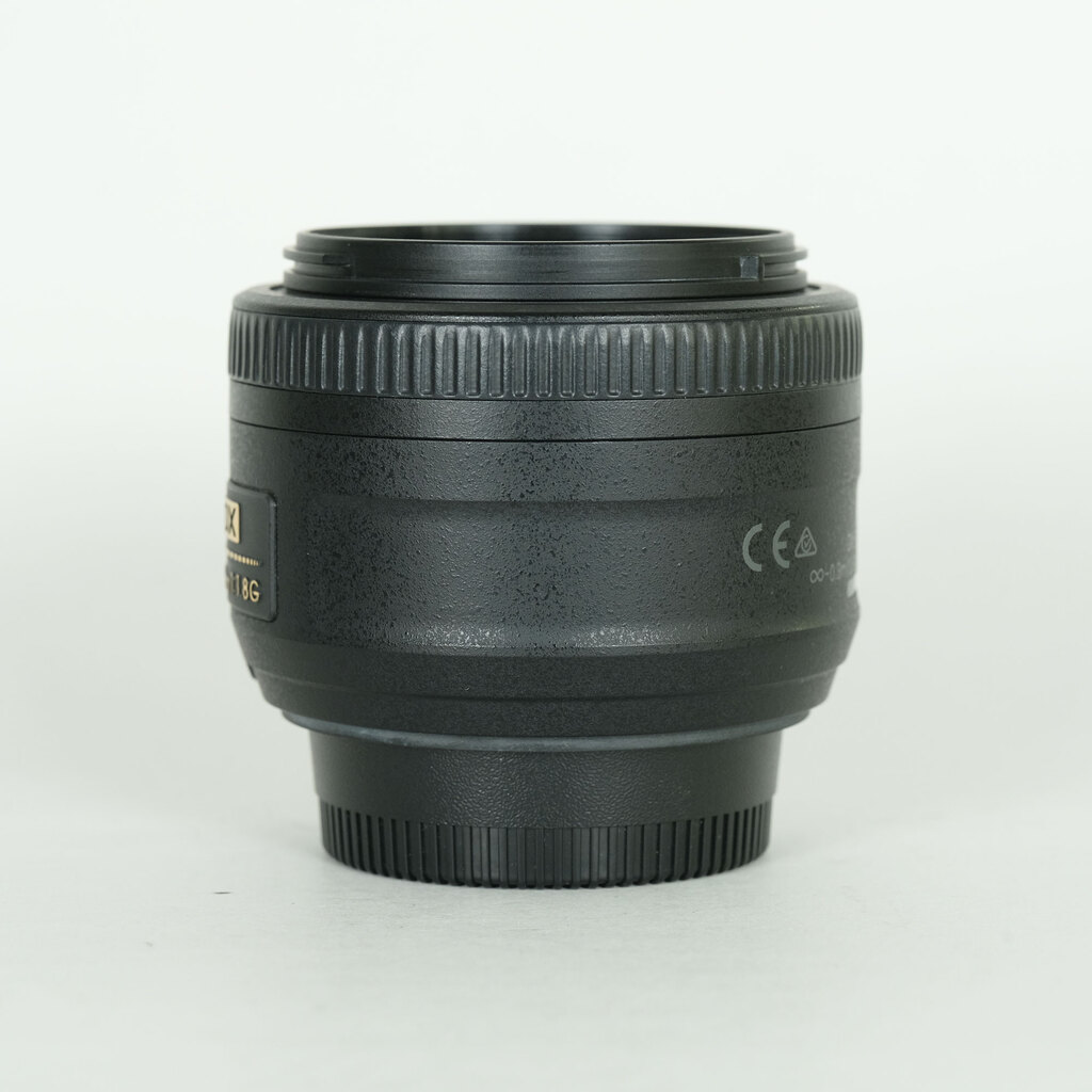 Nikon AF-S DX NIKKOR 35mm f/1.8G