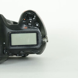 Nikon D6 ボディ