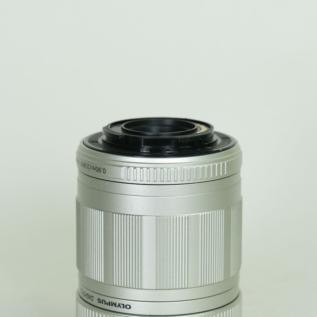 OLYMPUS M.ZUIKO DIGITAL ED 40-150mm F4.0-5.6 シルバー