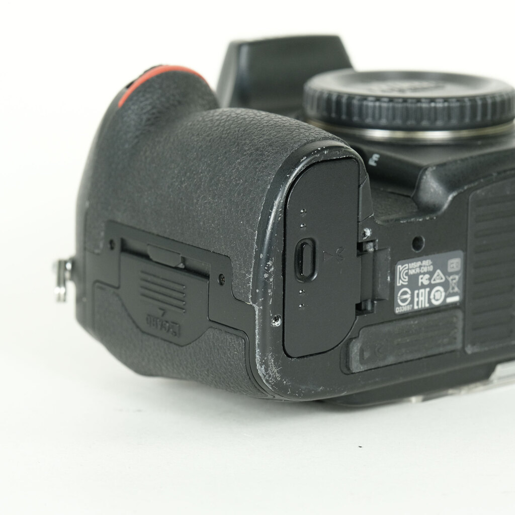 Nikon D810