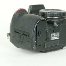 Nikon D810