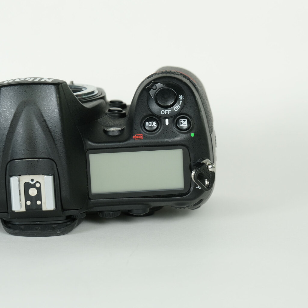 Nikon D300S ボディの出品 | ONE SCENE（ワンシーン）