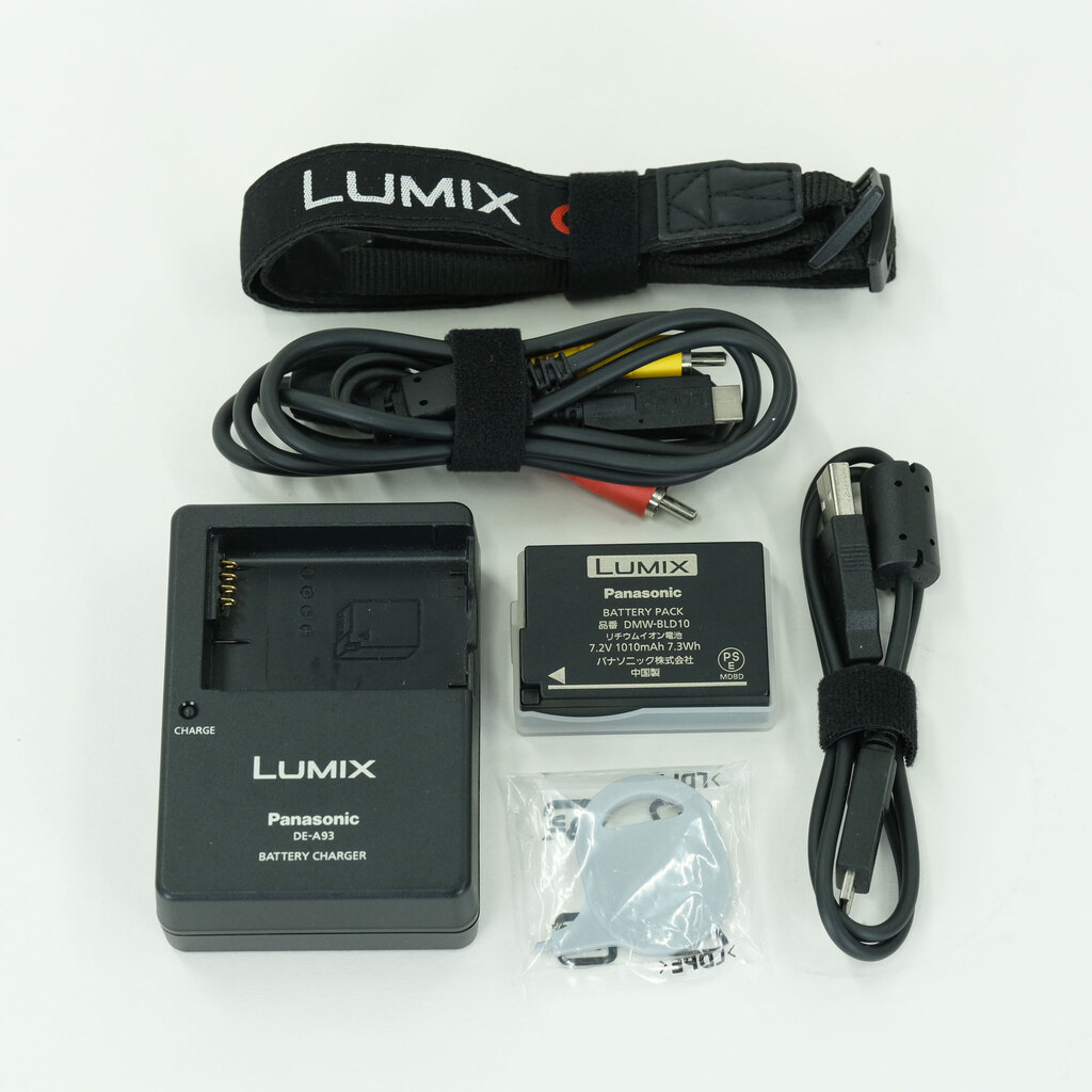 Panasonic LUMIX DMC-GF2-K ボディ ホワイト Panasonic LUMIX DMC-GF2-K ボディ ホワイト