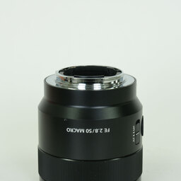 SONY FE 50mm F2.8 Macro SEL50M28
