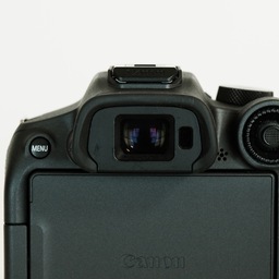 Canon EOS R7