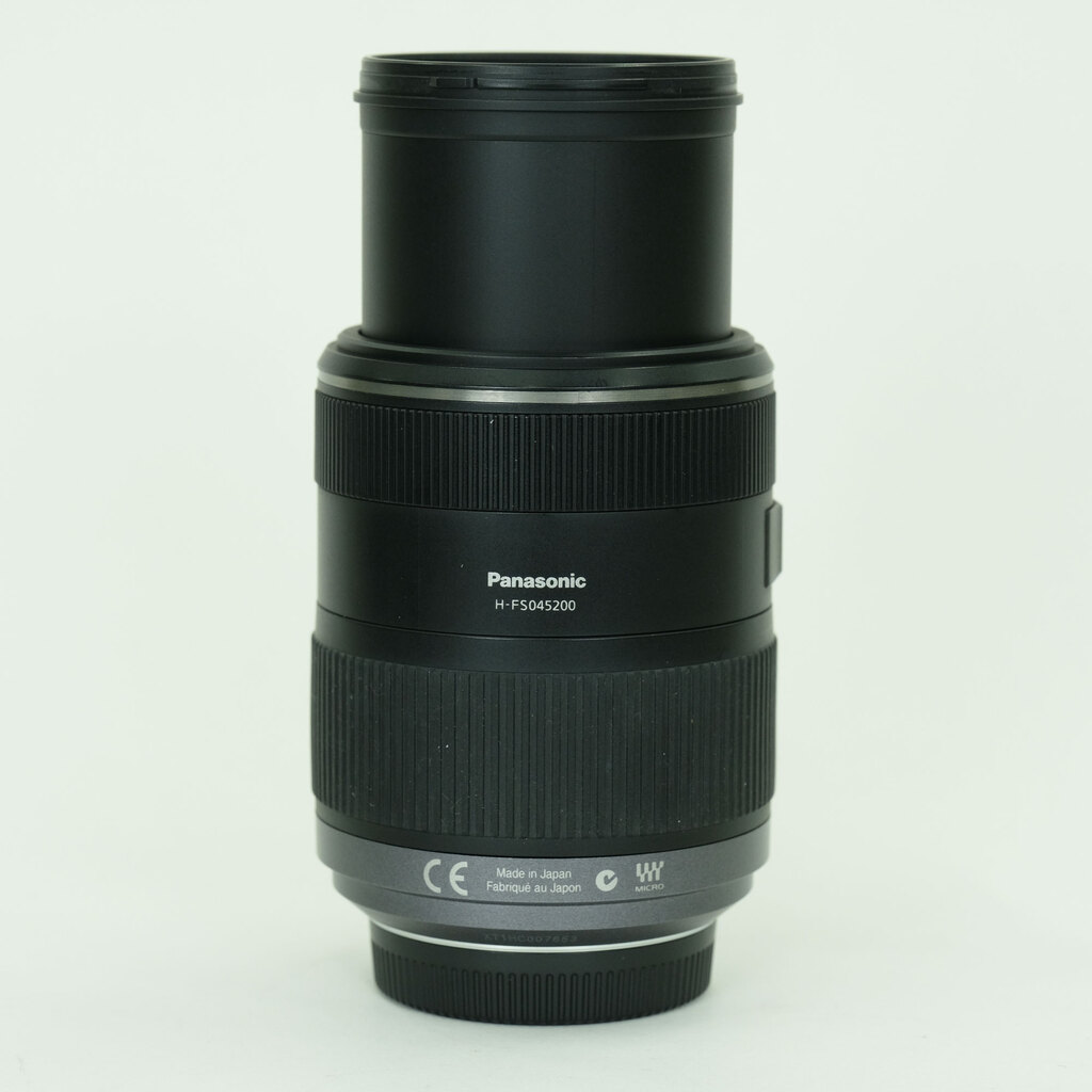 Panasonic LUMIX G VARIO 45-200mm F4.0-F5.6 MEGA O.I.S. H-FS045200 Panasonic LUMIX G VARIO 45-200mm F4.0-F5.6 MEGA O.I.S. H-FS045200