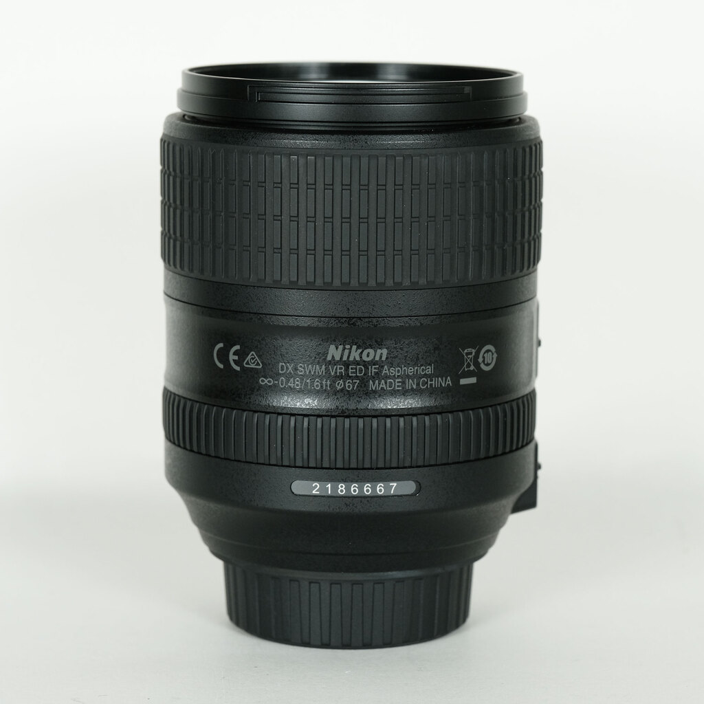 Nikon AF-S DX NIKKOR 18-300mm f/3.5-6.3G ED VR