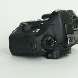 Canon EOS 7D Mark II