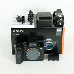 SONY α7R IV（ILCE-7RM4）