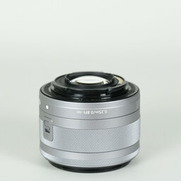 Canon EF-M15-45mm F3.5-6.3 IS STM