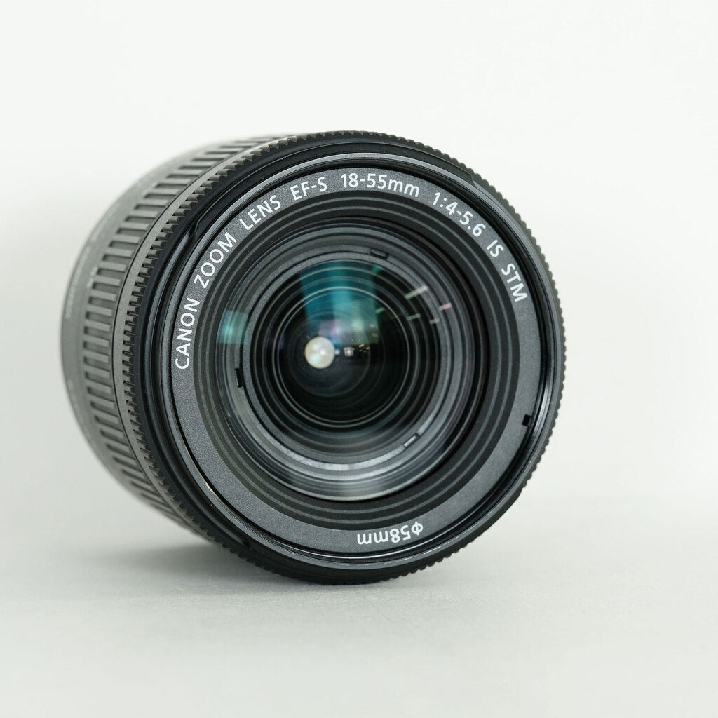Canon EF-S18-55mm F4-5.6 IS STM