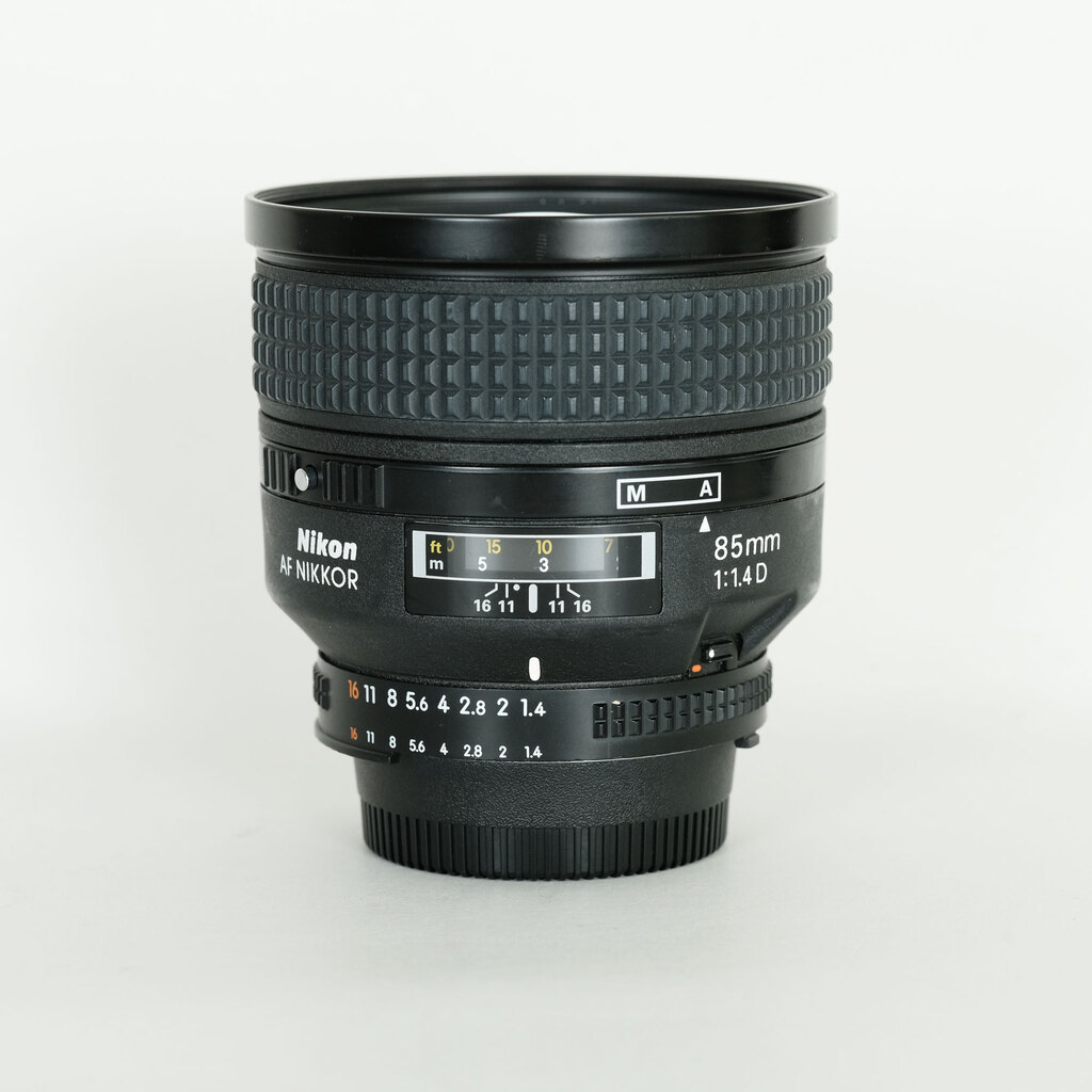 AI AF Nikkor 85mm f/1.4D IF 中古価格比較 - 価格.com