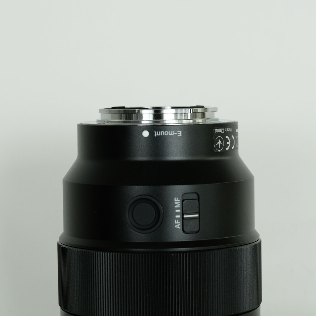 SONY FE 85mm F1.8 SEL85F18