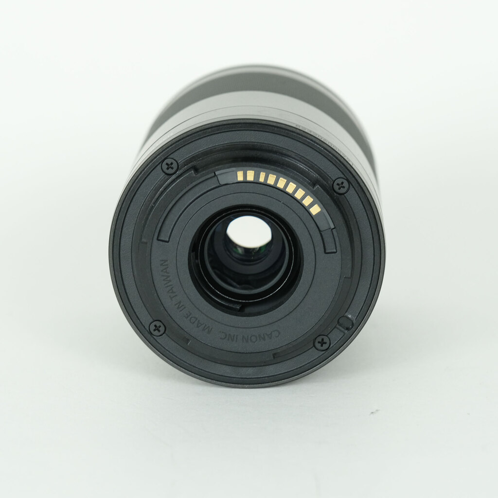 Canon ef-m55-200mm 望遠レンズ　ジャンク品 Canon EF-M55-200mm F4.5-6.3 IS STMの出品 | ONE SCENE（ワンシーン）