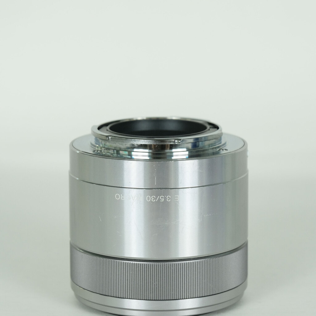 SONY E 30mm F3.5 Macro SEL30M35の出品 | ONE SCENE（ワンシーン）