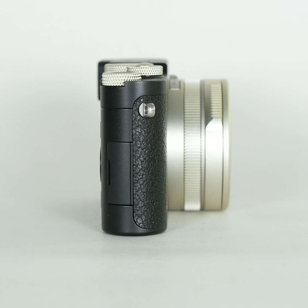 LEICA D-LUX8 100 YEARS OF LEICA [19197]