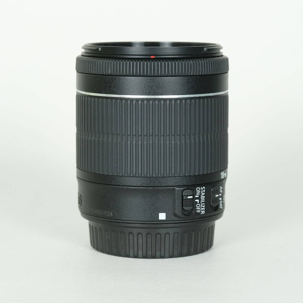 Canon EF-S18-55mm F3.5-5.6 IS STM