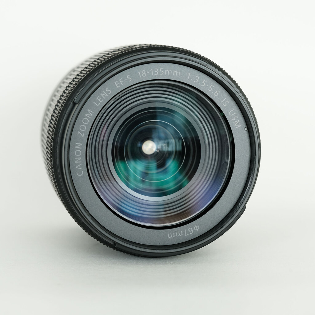 Canon EF-S18-135mm F3.5-5.6 IS USM