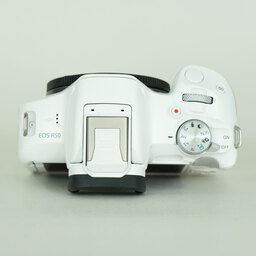 Canon EOS R50