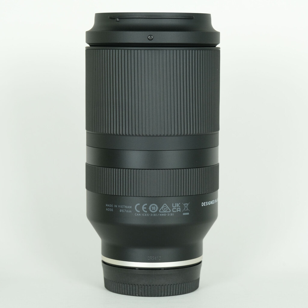 TAMRON 70-180mm F/2.8 Di III VXD (Model A056) [ ソニーE用 ]の出品