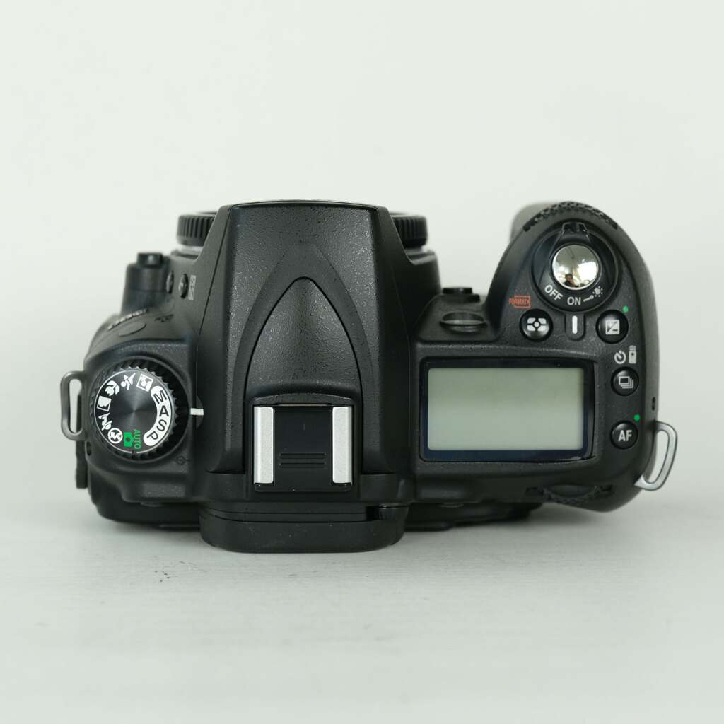 Y*i様 【美品】Nikon D90 ボディ Nikon D90 ボディの出品 | ONE SCENE（ワンシーン）