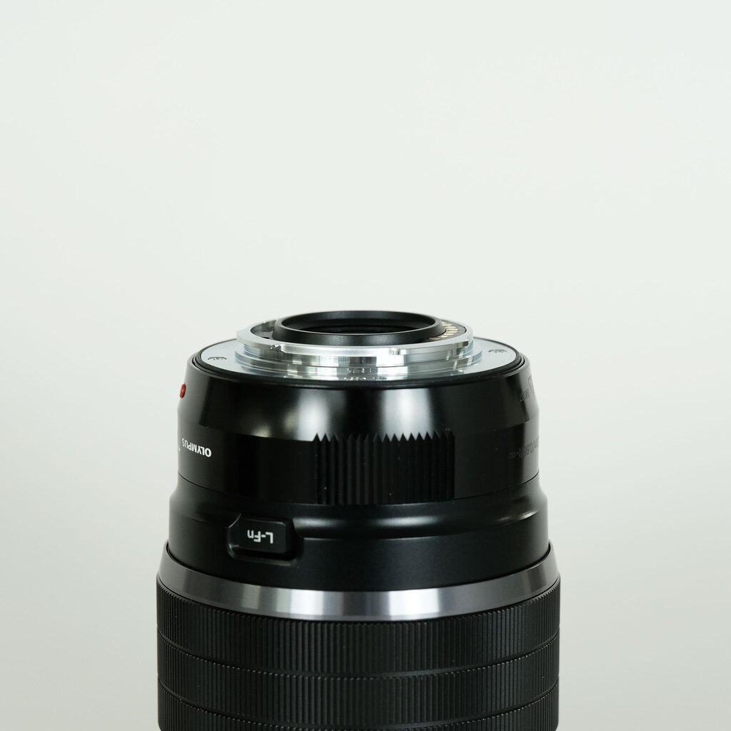 OLYMPUS M.ZUIKO DIGITAL ED 17mm F1.2 PRO